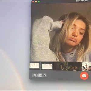 Meet your Posher, Carmen